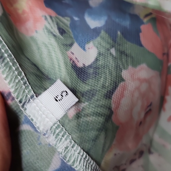 Boutique Brand Sheer Floral Kimono Cardigan, Size S - Picture 4 of 4